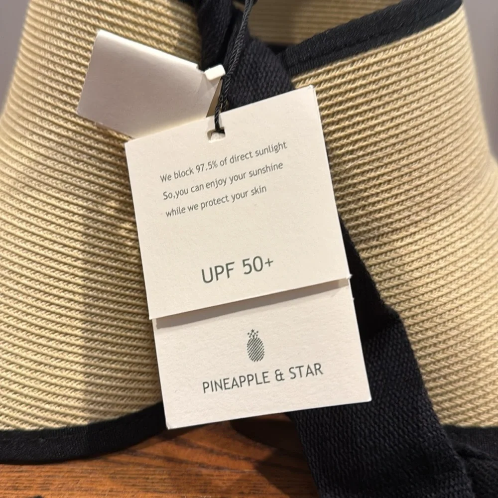 Pineapple & Star Straw Hat with Black Ribbon - Picture 5 of 5